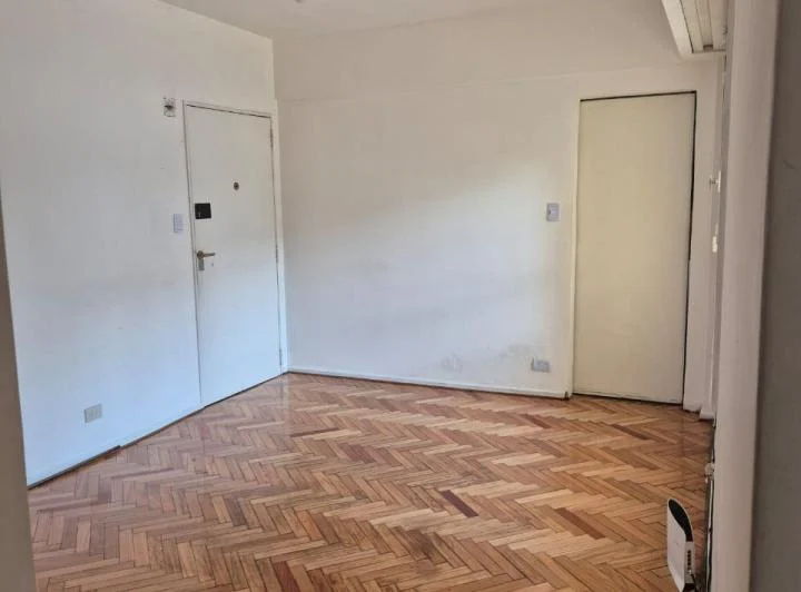 Alquiler Departamento de 2 Ambientes 3