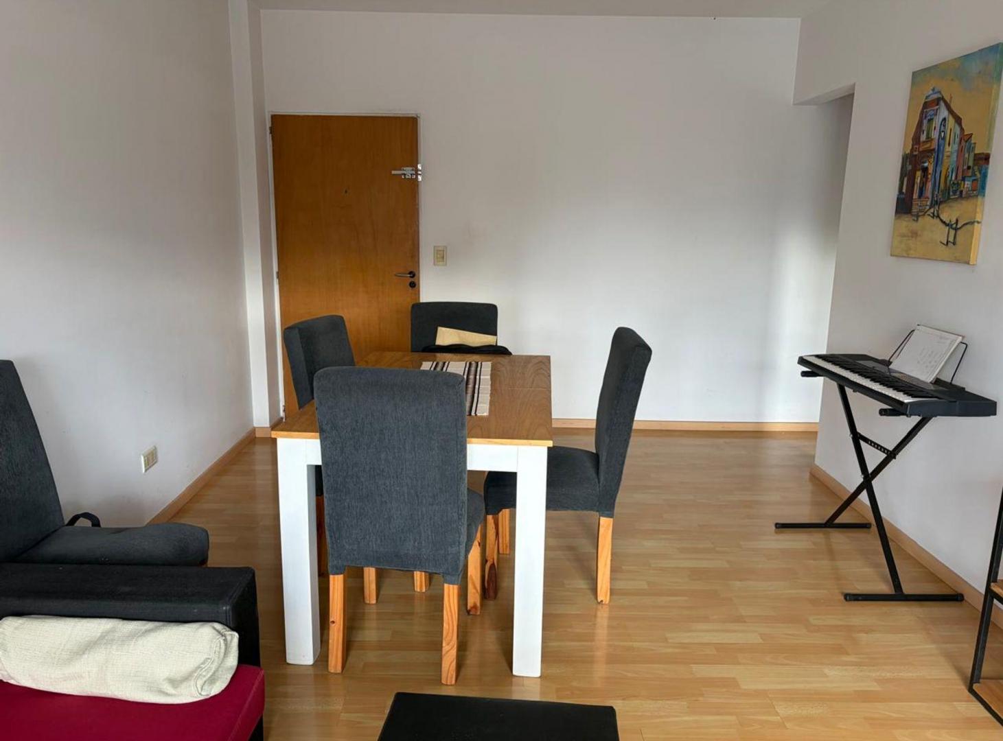 Foto de Venta depto 2 ambientes c/cochera Santos Lugares, imagen 1