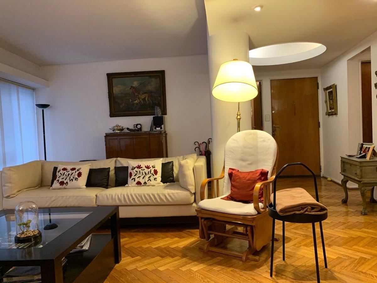 Foto de Venta depto 5 amb dependencia y cochera Palermo, imagen 2