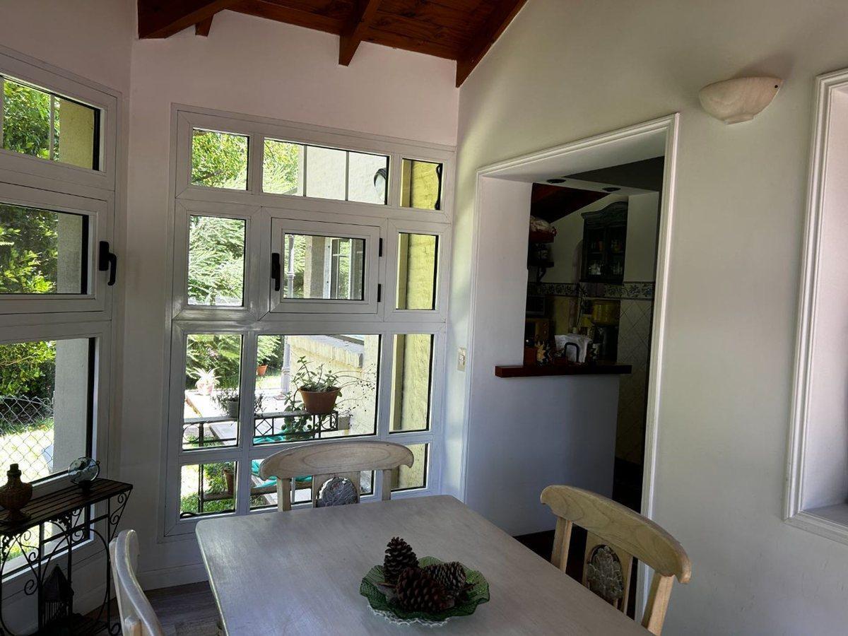 Foto de Venta casa 4 amb. c/piscina B° Golfer's Pilar, imagen 4