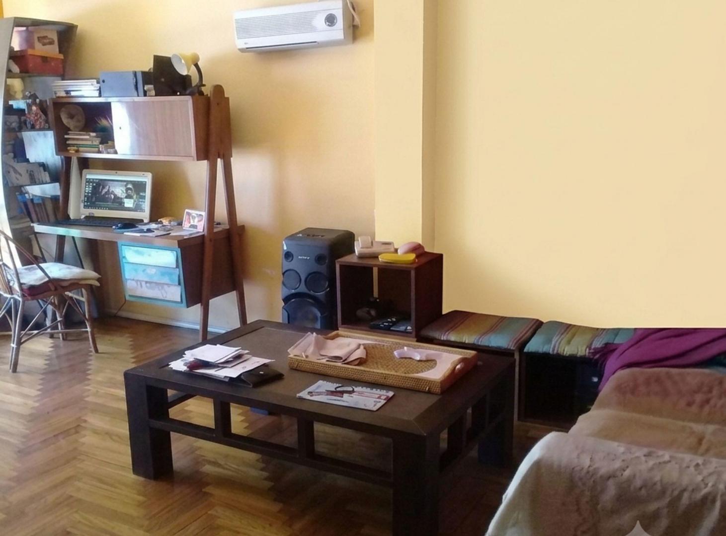 Foto de Venta depto 2 amb. con balcón corrido Recoleta, imagen 1