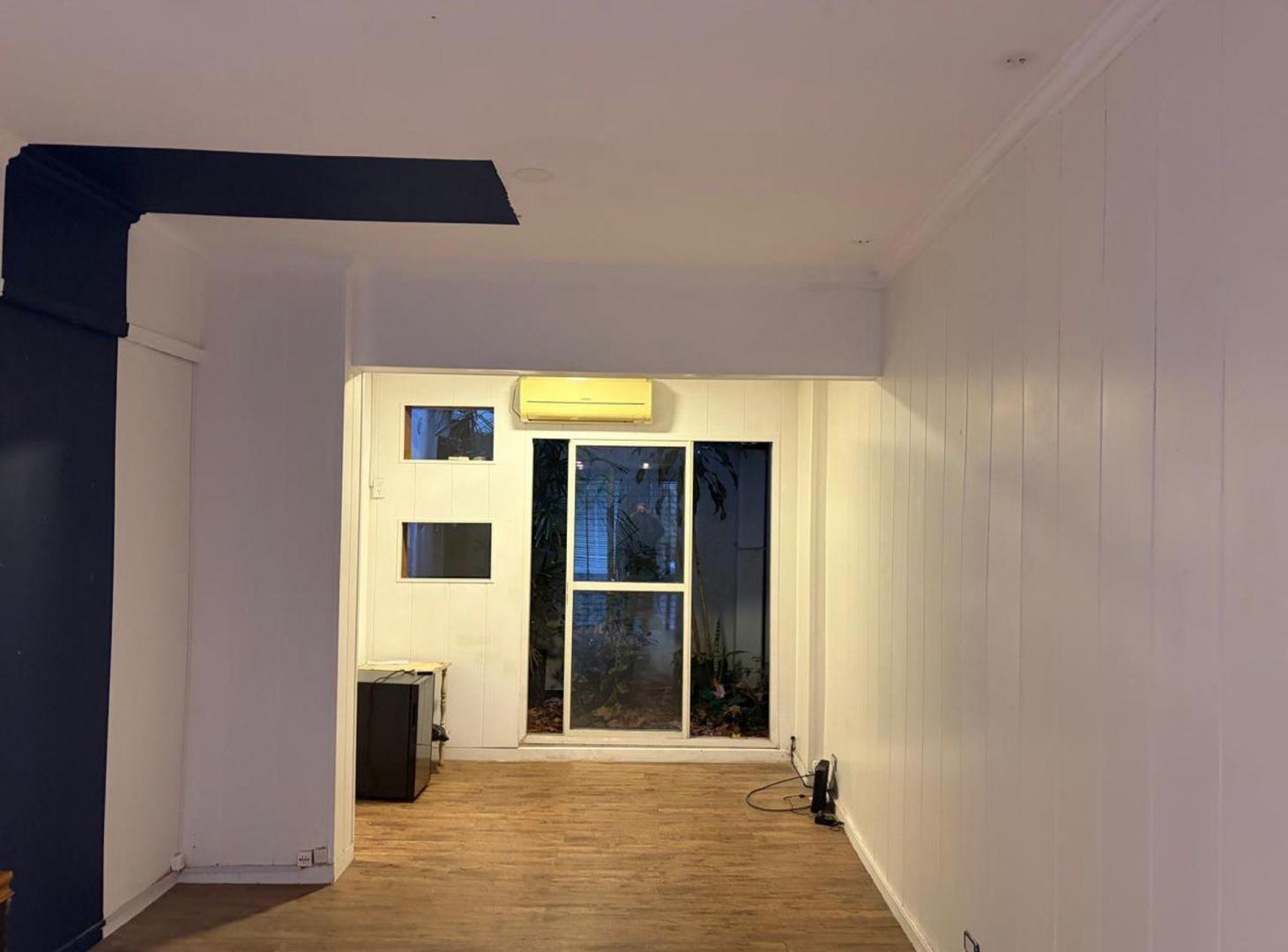 Foto de Venta local a la calle con sótano Belgrano, imagen 2