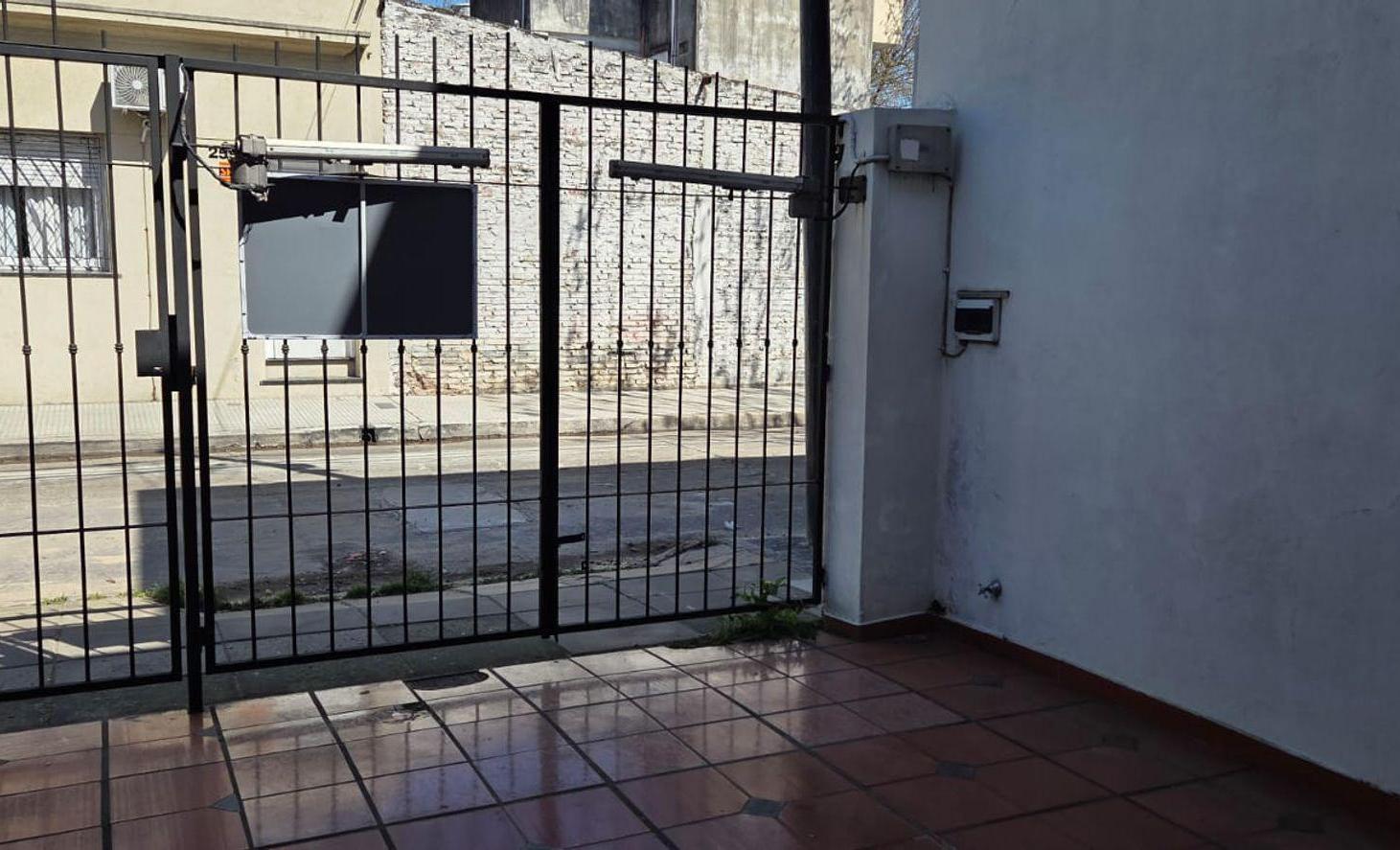 Foto de ALQUILER PH 2 AMBIENTES S/EXPENSA EN VILLA REAL, imagen 5