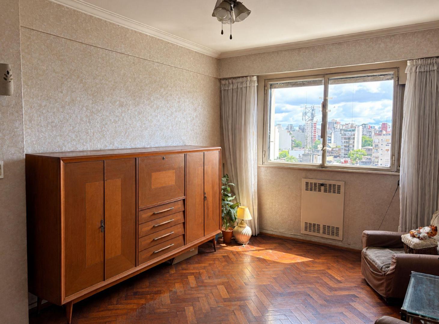 Foto de Venta departamento 3 ambientes luminoso - Almagro, imagen 2