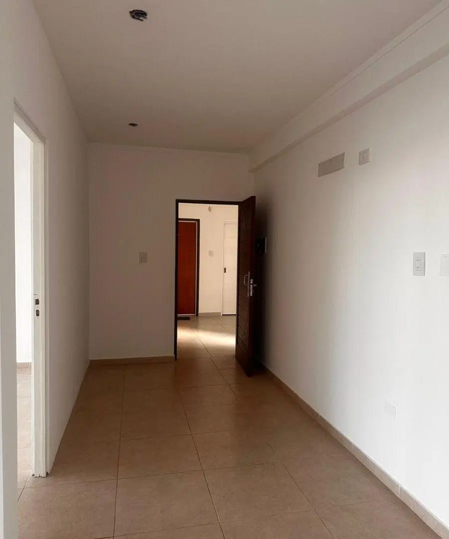 ALQUILER OFICINA COMERCIAL VISTA AL RIO 4