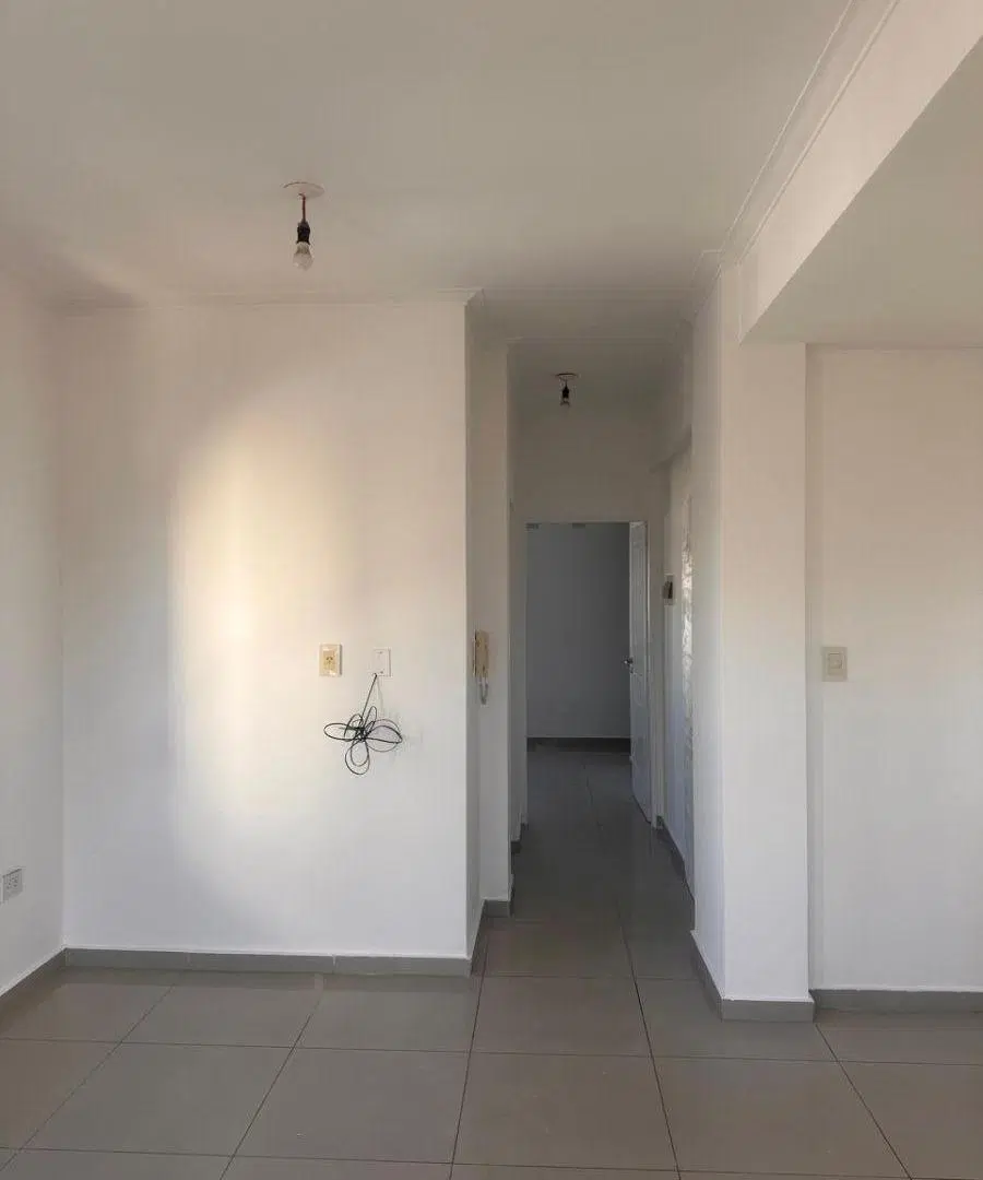DEPARTAMENTO CENTRICO DOS DORMITORIOS Y COCHERA 4