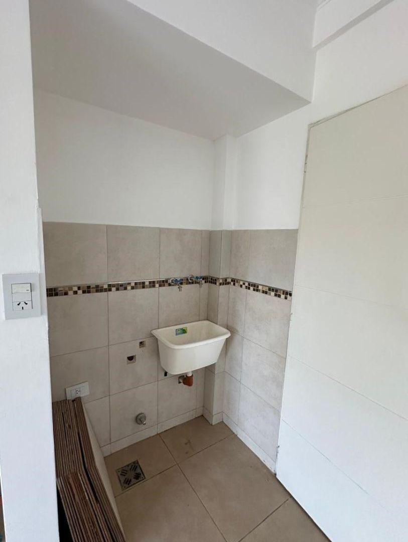 Foto de DEPARTAMENTO EN ALQUILER CENTRICO, imagen 2