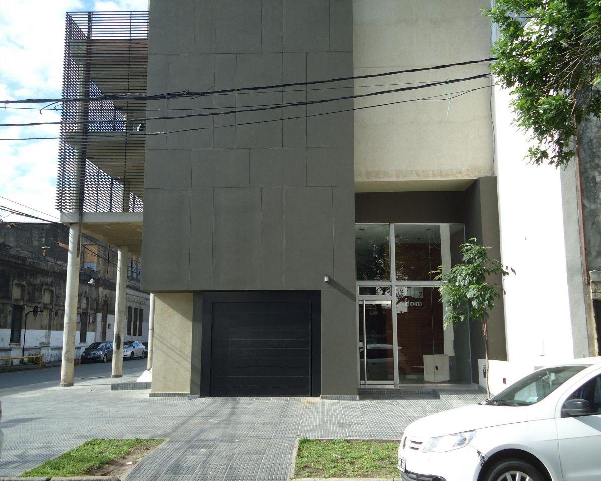 Foto de DEPARTAMENTO CENTRICO CON COCHERA, imagen 5