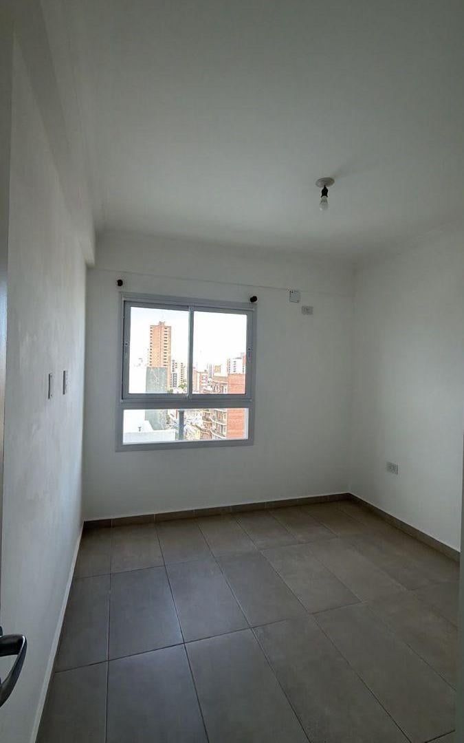 Foto de DEPARTAMENTO CON COCHERA EN ALQUILER, imagen 2