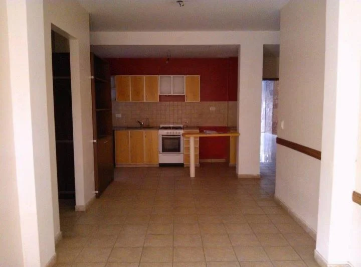 Departamento un dormitorio zona Plaza Azcuenaga 5