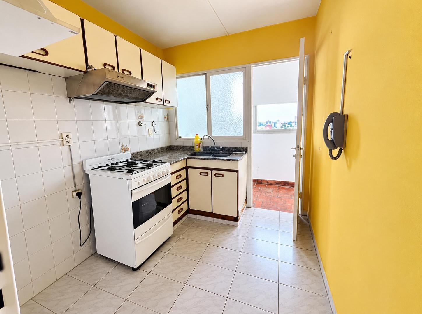 Foto de DEPARTAMENTO DE 3 AMBIENTES EN VENTA – LOMAS DE ZAMORA, imagen 3