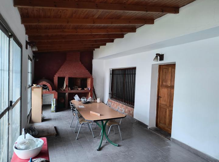 Alquilo casa 2 planta 1