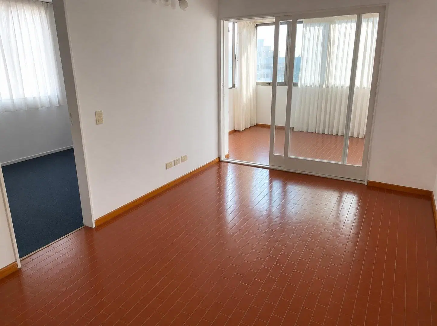 4 ambientes en venta con espectacular terraza y vista al río en Torre Jardín, Martínez 2