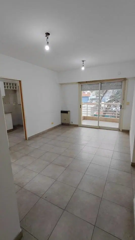 DEPTO 2 AMBIENTES EN ALQUILER 4