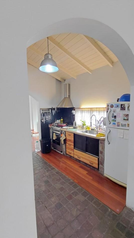 Foto de VENTA CASA 4 AMBIENTES EN GONZALEZ CATAN, imagen 2