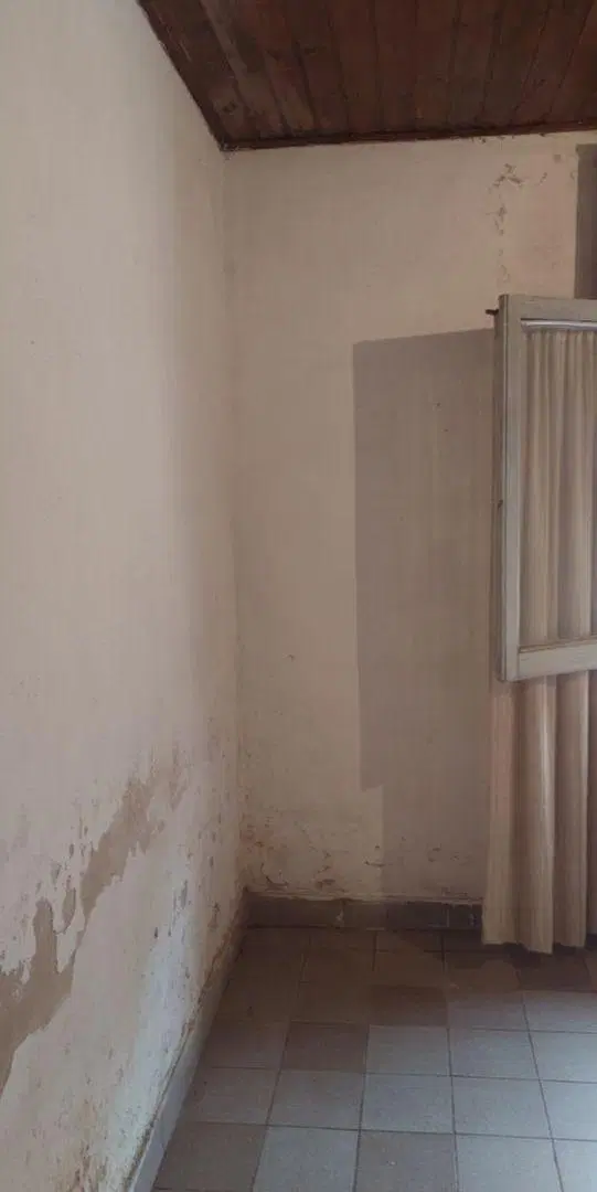 Casa con 900 m² en venta en CASTILLA (BS AS) 4