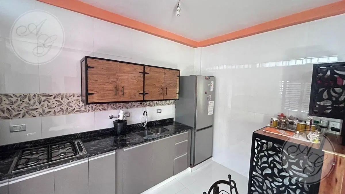 VENTA HERMOSO PH EN COLEGIALES - CABA 1