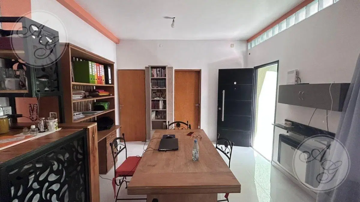 VENTA HERMOSO PH EN COLEGIALES - CABA 5