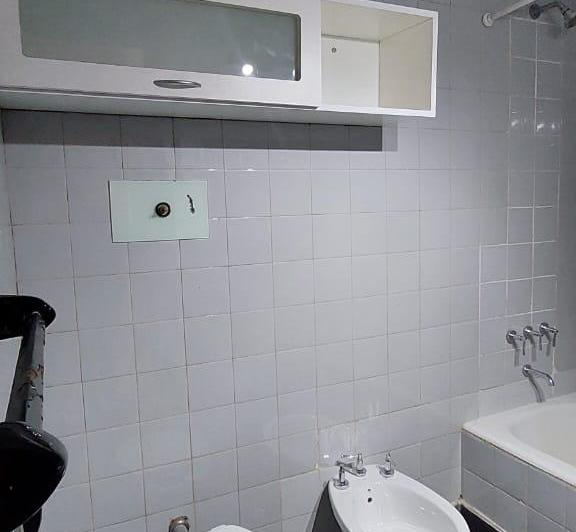 Dueño directo: Ambiente y medio acustizado con AA 5