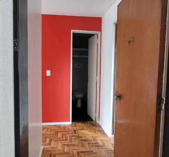 Dueño directo: Ambiente y medio acustizado con AA 4