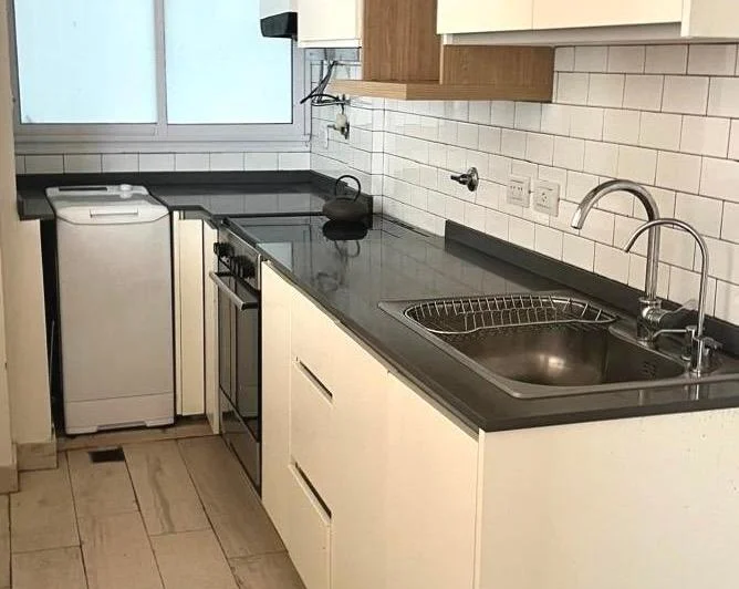 2 ambientes - Refaccionado y cocina integrada 5