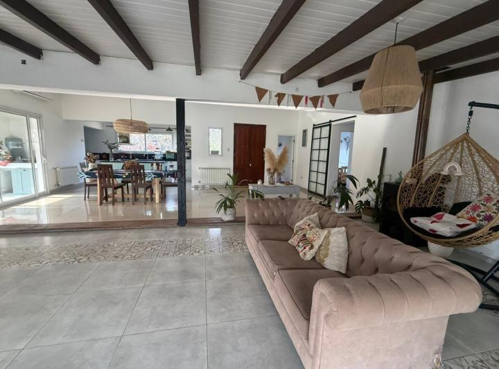 Alquilo casa de 3 dormitorios 5