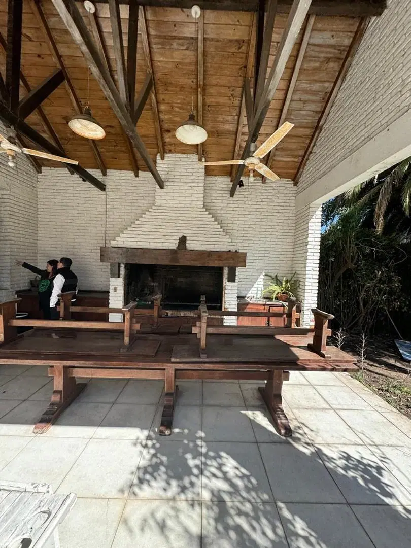 Casa Chalet  en Venta en Miraflores, Pilar, G.B.A. Zona Norte 5