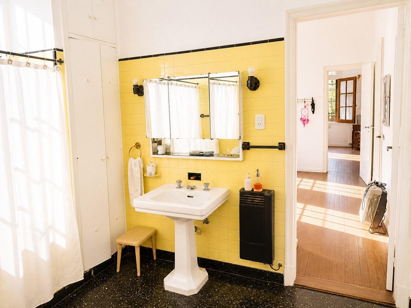 Foto de Casa Chalet en Alquiler en Villa Devoto, Capital Federal, Buenos Aires, imagen 4