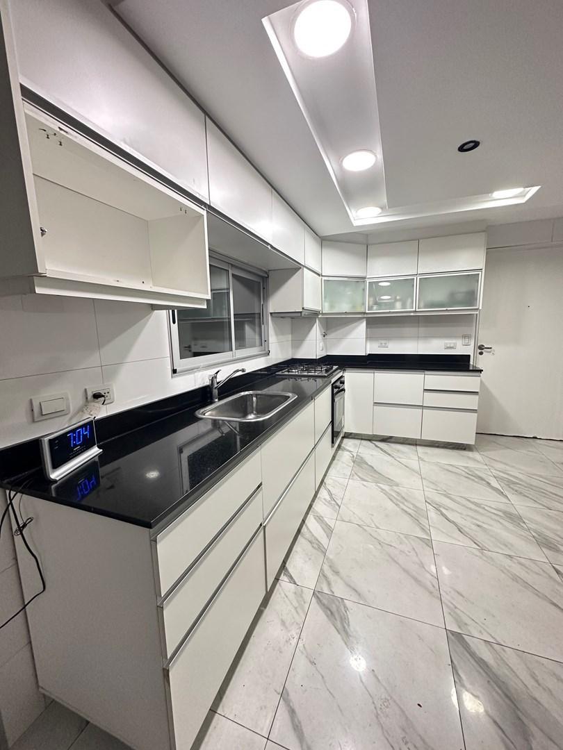 Foto de Departamento Semipiso en Venta en Recoleta, Capital Federal, Buenos, imagen 2