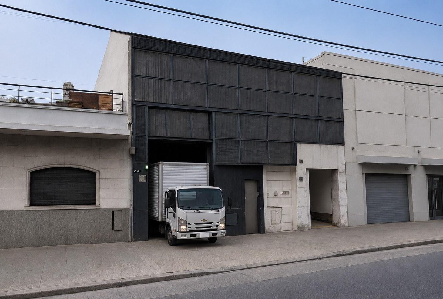 Foto de Depósito en Alquiler en Flores, Capital Federal, Buenos Aires, imagen 1