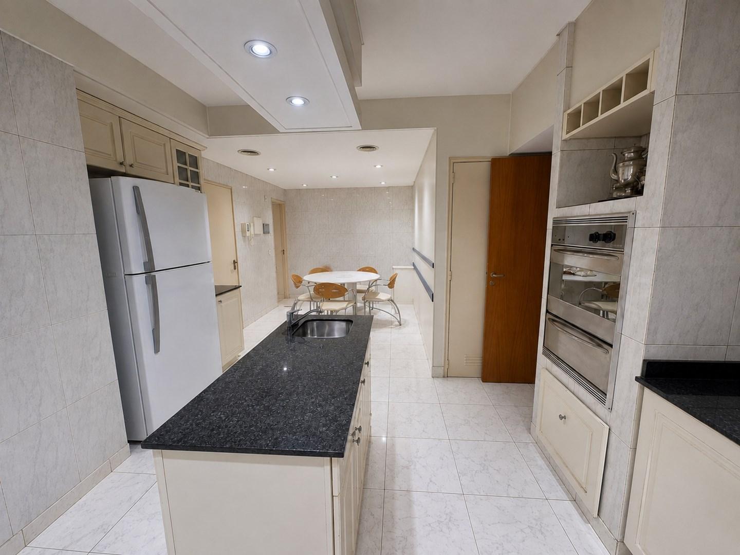Foto de Departamento Piso en Venta en Recoleta, Capital Federal, Buenos Aires, imagen 2