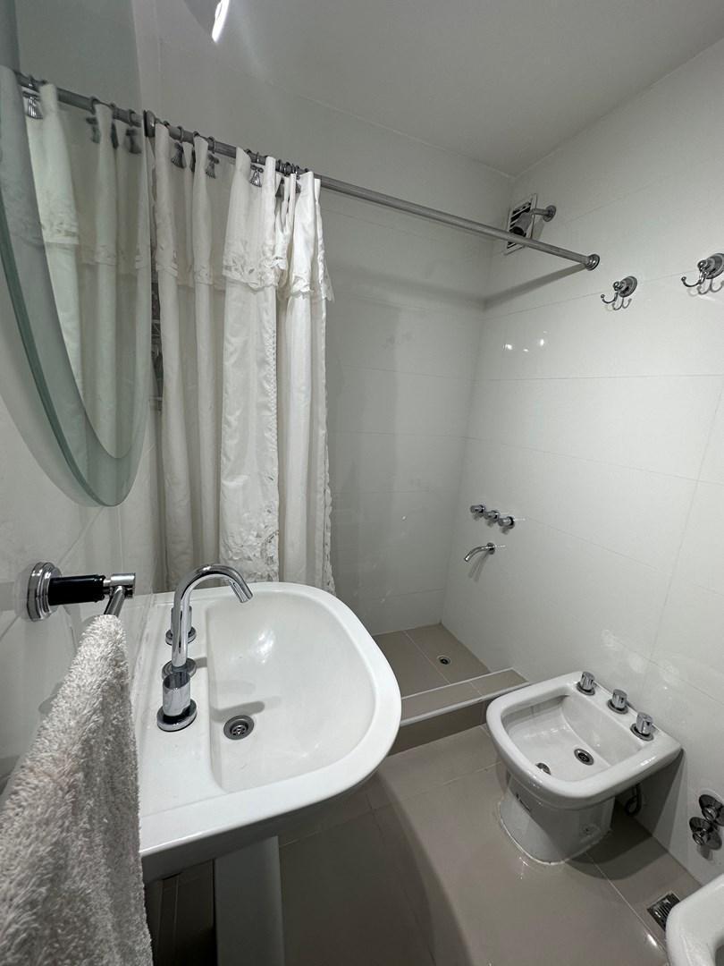 Foto de Departamento Semipiso en Venta en Recoleta, Capital Federal, Buenos, imagen 5