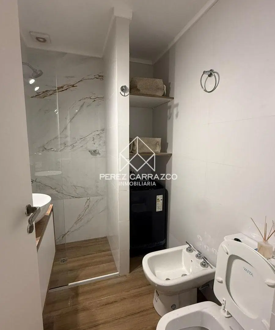 Departamento de  1 ambiente interno en excelente ubicación 2