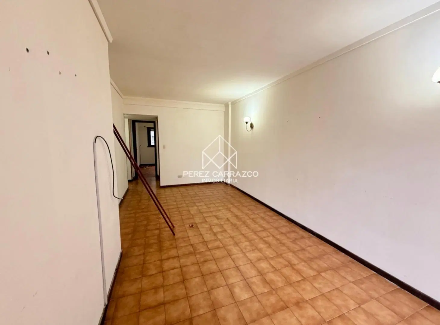 2 AMB CON BALCON A LA CALLE DEPENDENCIA Y LAVADERO - ZONA CENTRO 5