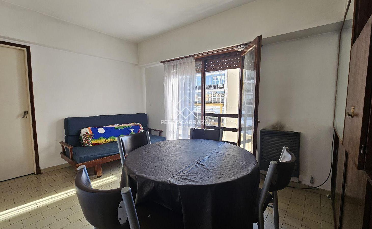 Foto de Ambiente c/ Balcon Frances, imagen 2