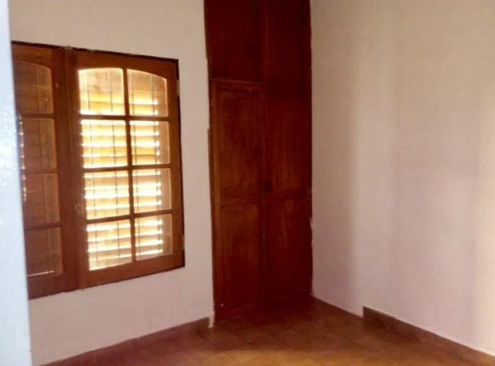 Dueña Alquila Amplia Casa 2