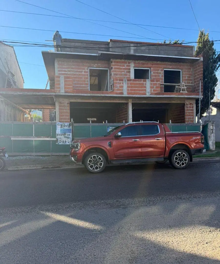 Oportunidad en Pozo: Local Comercial en Excelente Zona - Mar del Tuyú 3