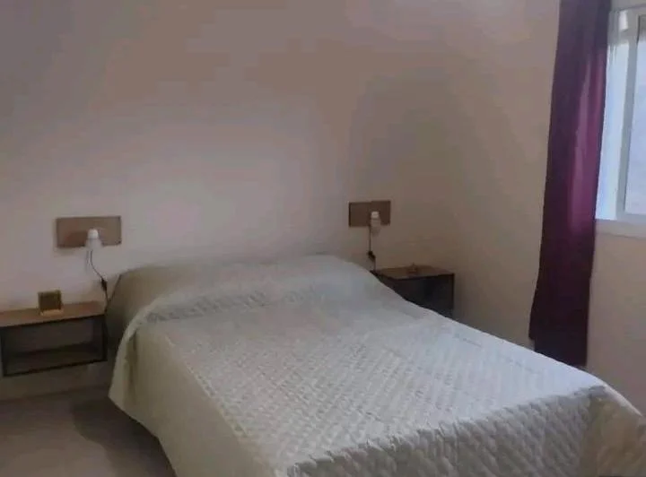 Se alquila departamento en excelentes condiciones listo para avitar . 2