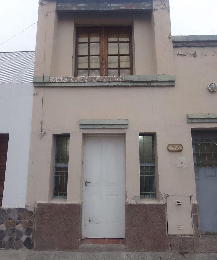 Departamanto en alquiler. Zona centro.