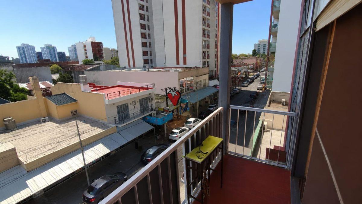 Foto de VENTA DEPARTAMENTO DE 3 AMBIENTES WILDE CENTRO, imagen 4