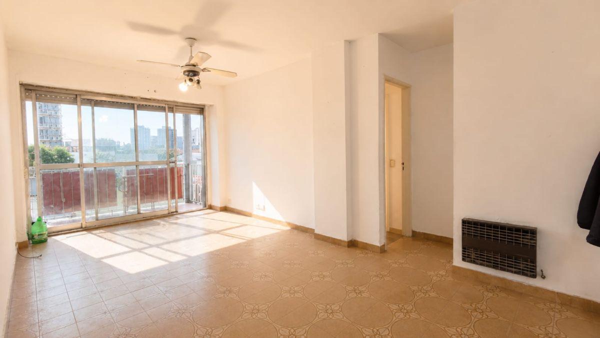 Foto de VENTA DEPARTAMENTO DE 3 AMBIENTES WILDE CENTRO, imagen 5