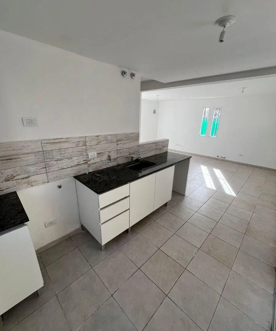 VENTA Duplex 2 dormitorios - 20 de Junio 4
