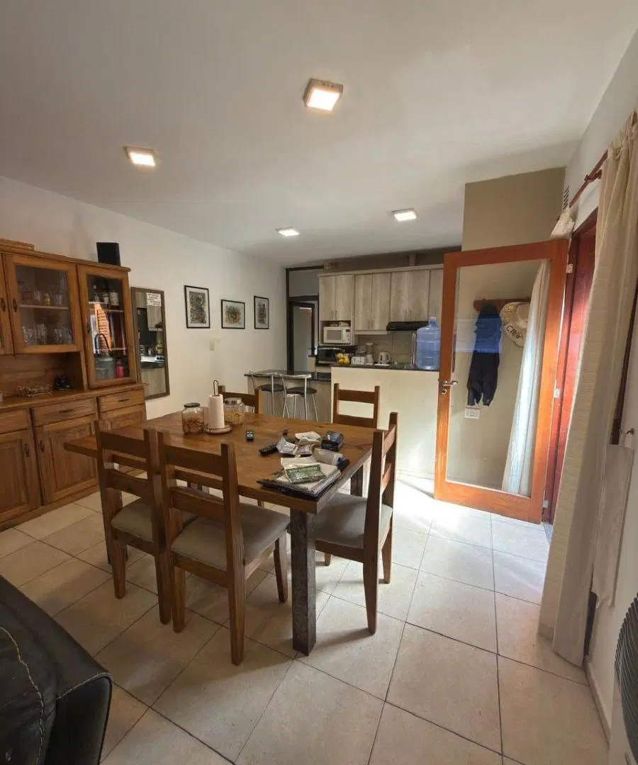 Espectacular casa con pileta y quincho | 3 dorm. | Villa Allende 8