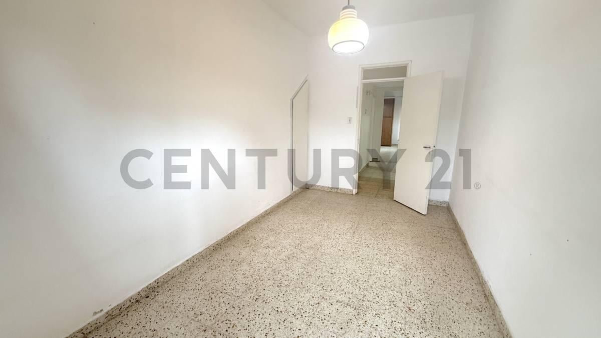 Casa 3 dormitorios. Potencial Comercial y Residencial. Centro  Venado Tuerto