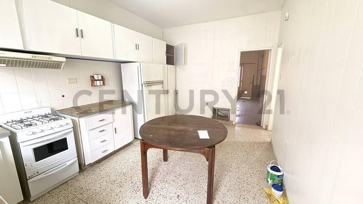 Foto de Casa 3 dormitorios. Potencial Comercial y Residencial. Centro Venado, imagen 5