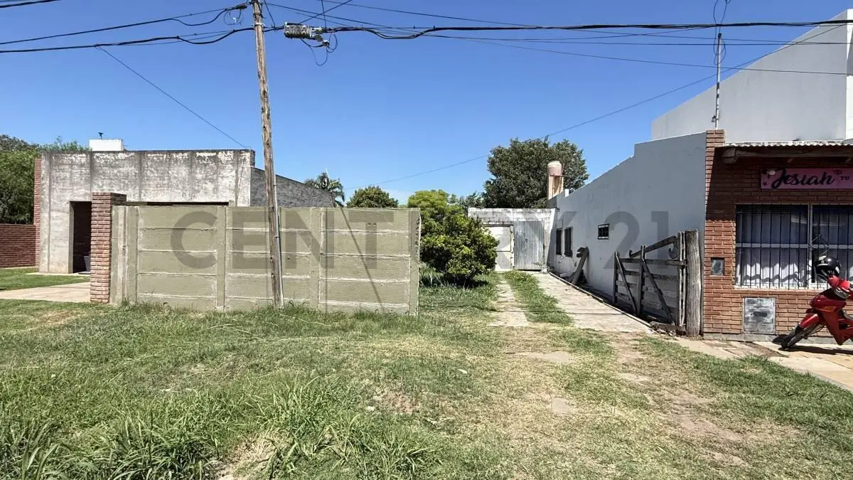 TERRENO en lugar ideal para construir tu futuro.. VENADO TUERTO 4