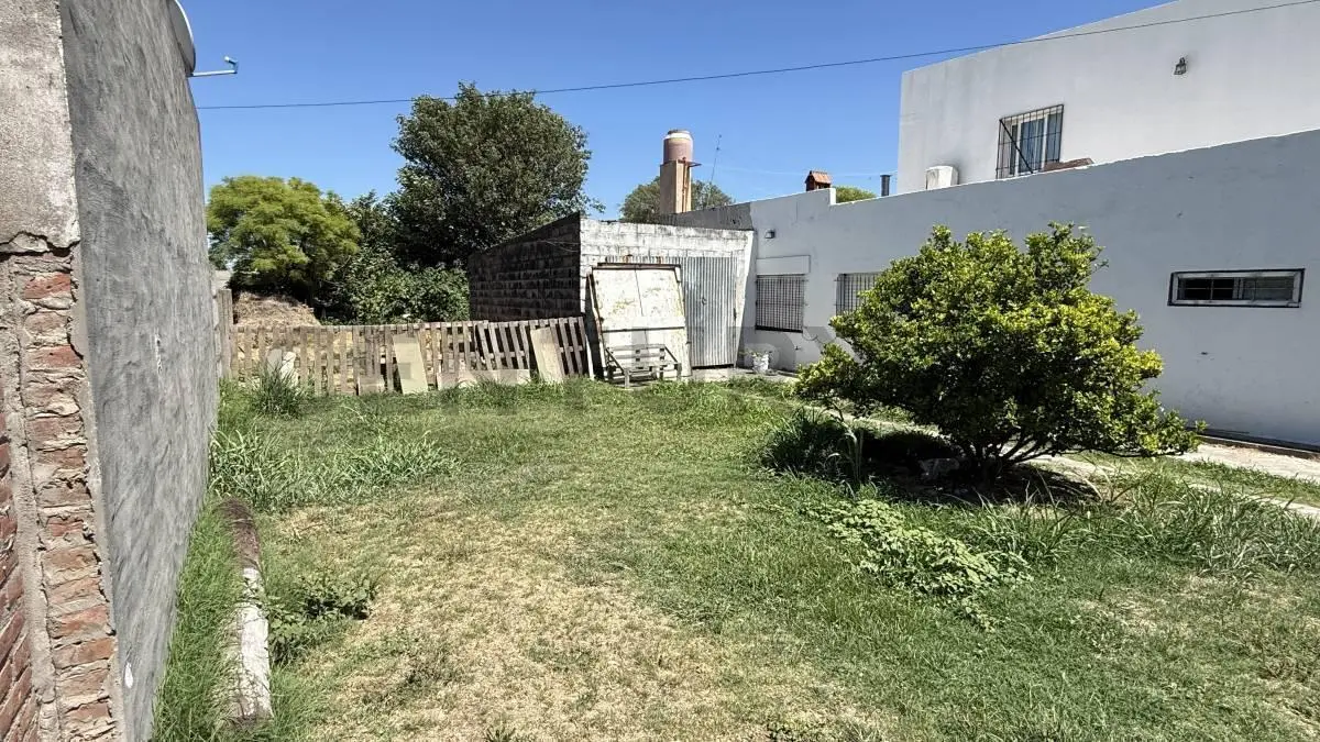 TERRENO en lugar ideal para construir tu futuro.. VENADO TUERTO 8