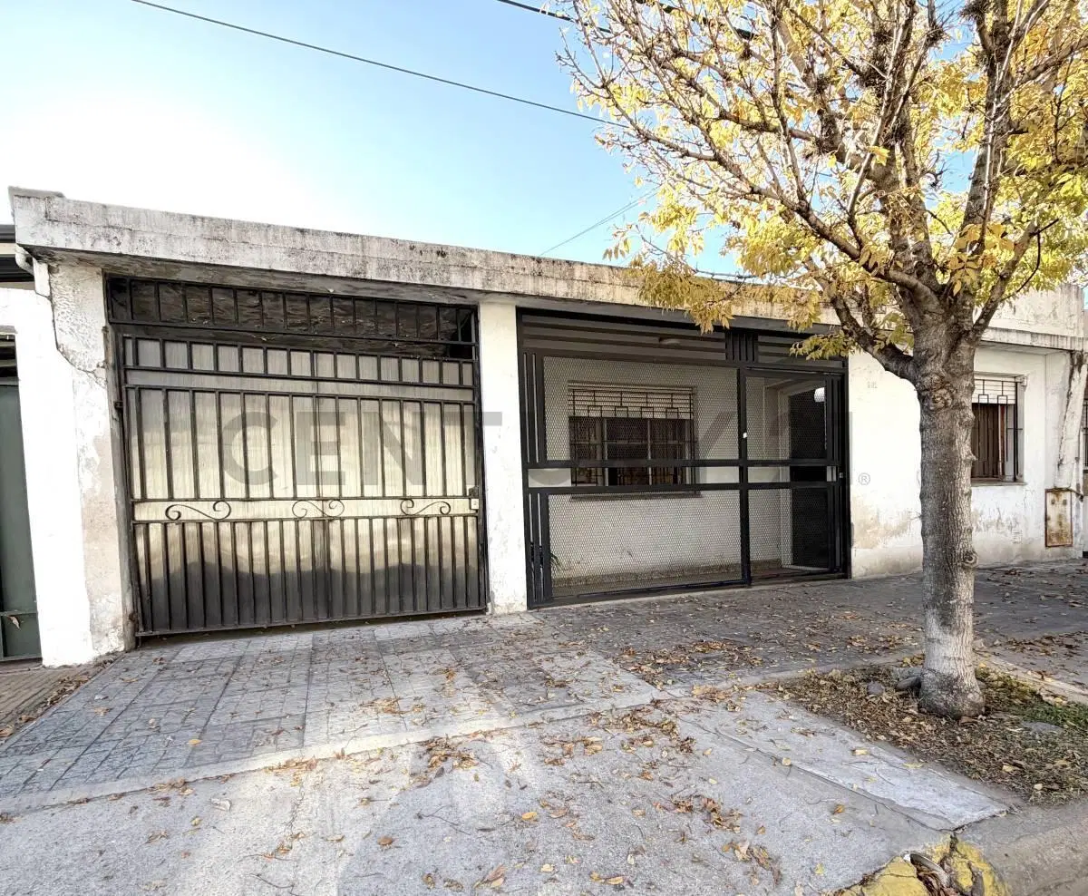 Propiedad con gran potencial en ubicación estratégica – Ideal vivienda o consultorios|Venado Tuerto 2