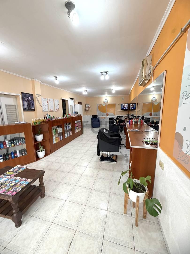 Casa con Local Comercial | Excelente ubicación y gran potencial