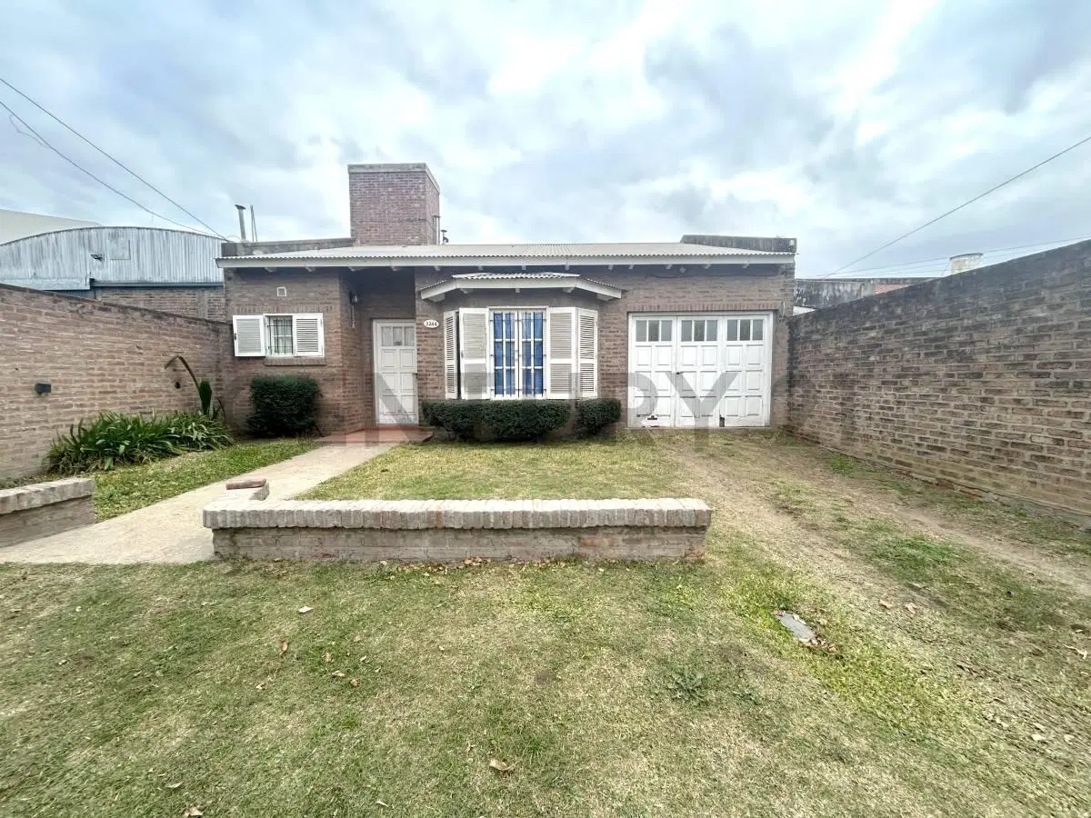 Casa con gran patio y mucho potencial - Venado Tuerto 2